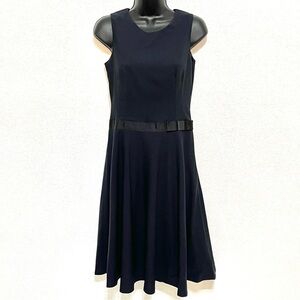 Banana Republic Woman Black Stretch WOOL Midi Dress Size 2